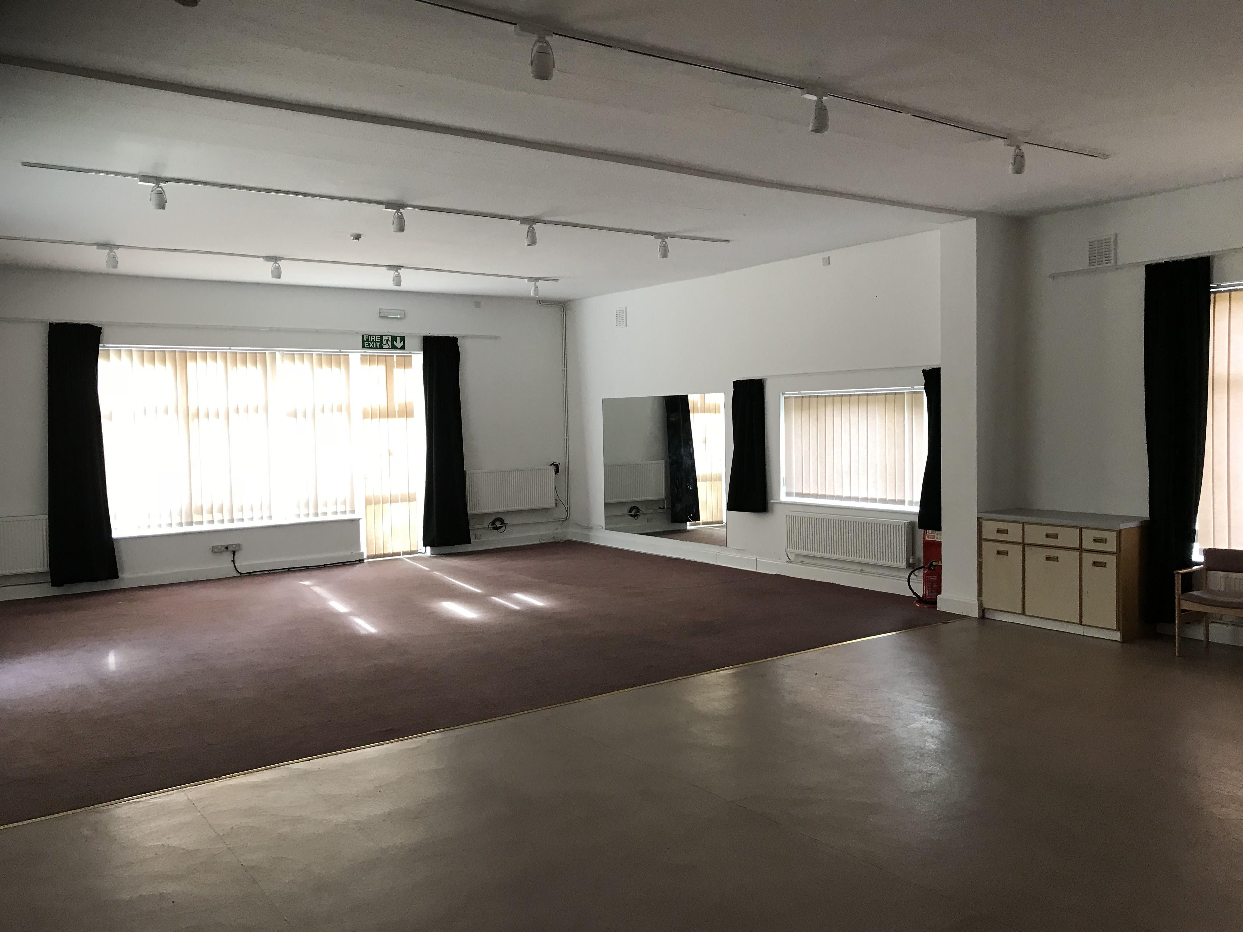 Troy Hall in Peckham: versatile event space with natural light for workshops and gatherings.