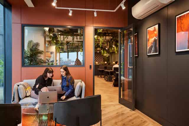 Presentation Space