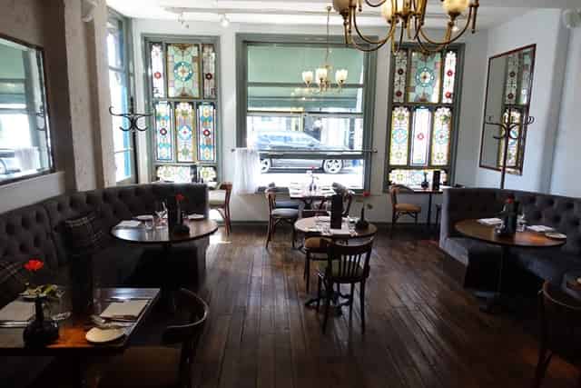 Le Salon Privé