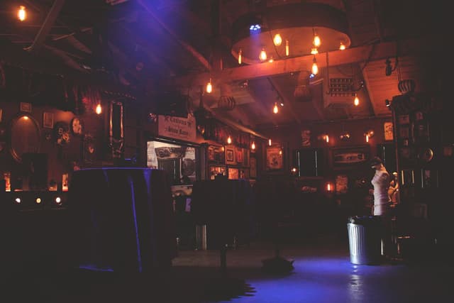 Ole Smokey Stage