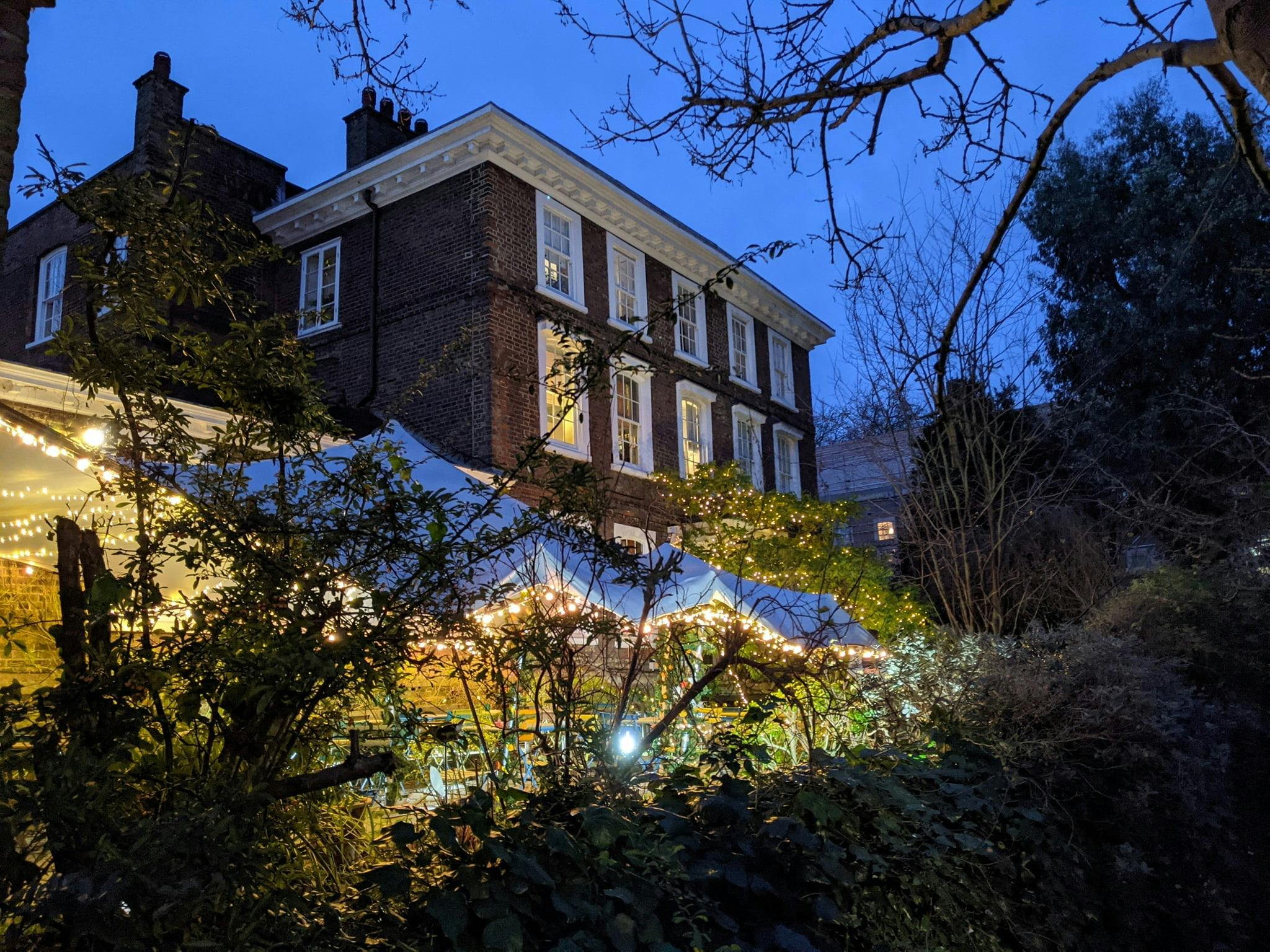 Burgh House Café: charming venue for intimate gatherings and garden parties.
