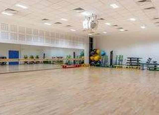 Mile End Park Leisure Centre and Stadium