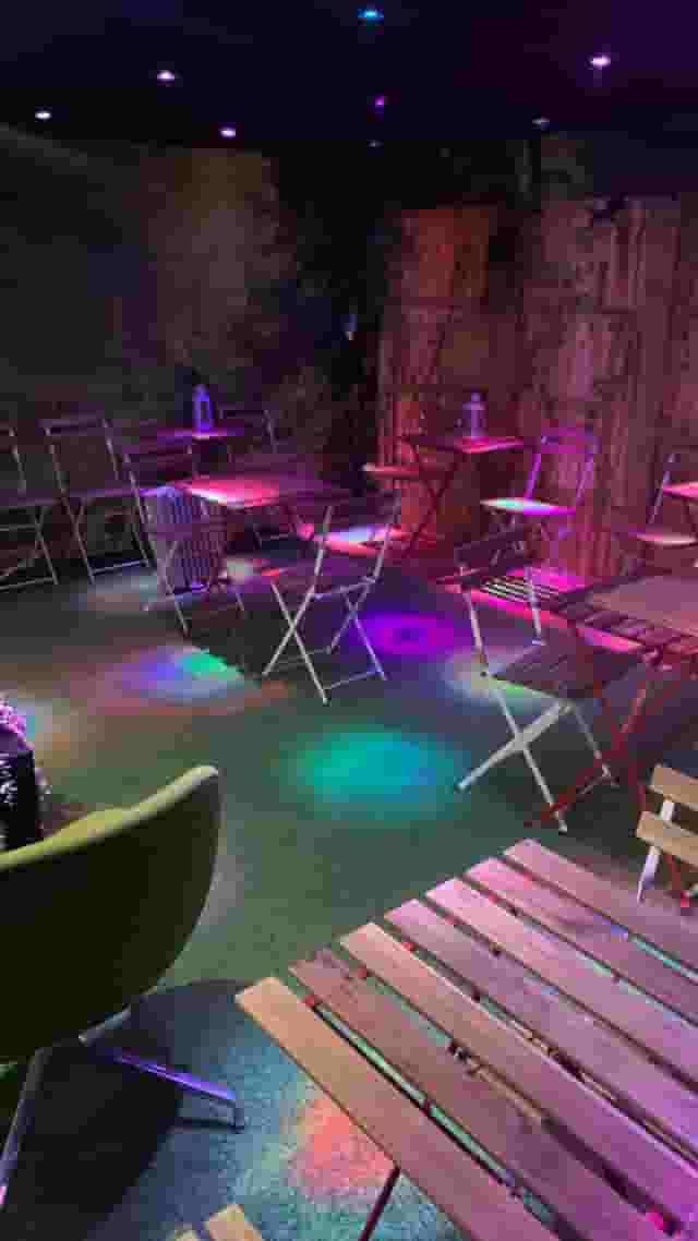 Relaks radio cafe