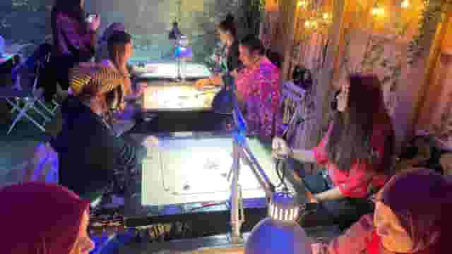 Relaks radio cafe
