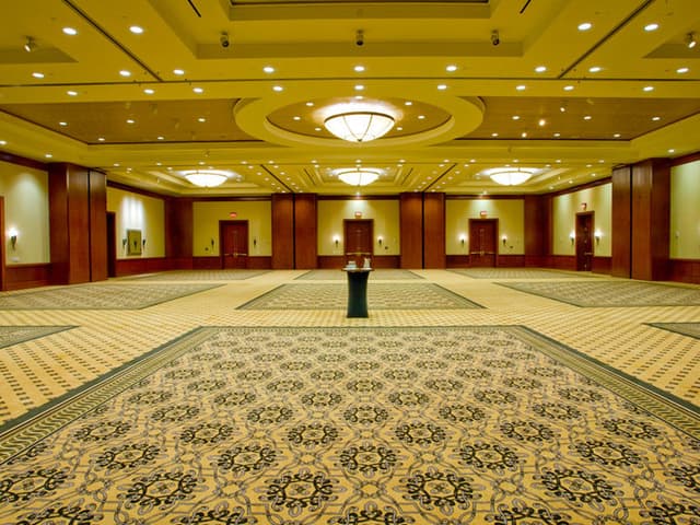 Grand Salon Preassembly
