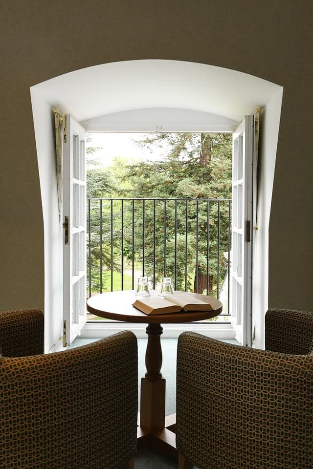 West Lodge Park Suite