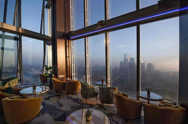 Sophisticated event space at Shangri-La The Shard, London with city views. Ideal for gatherings.