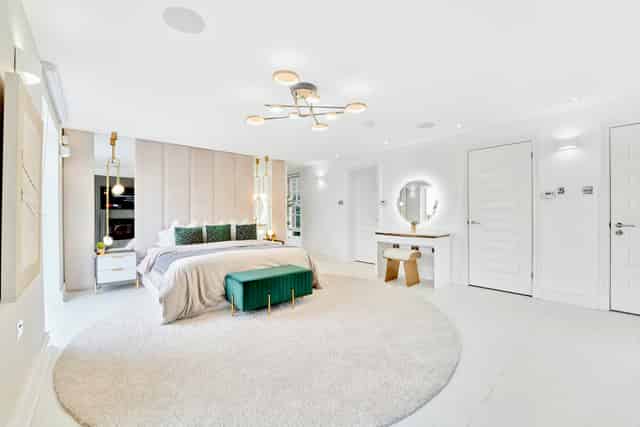 The Essex Mansion & Spa +1 more