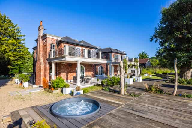 The Essex Mansion & Spa +1 more