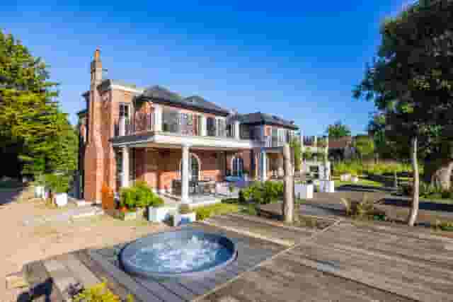 The Essex Mansion & Spa +1 more