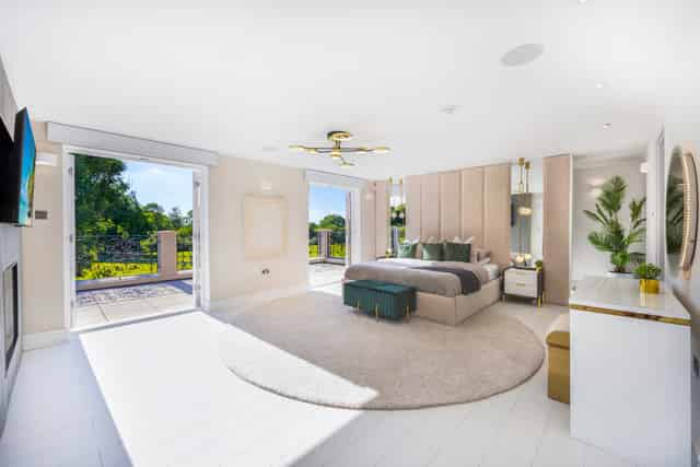 The Essex Mansion & Spa +1 more