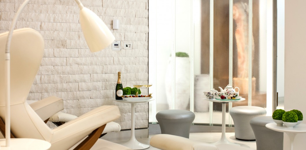 Sea Containers London - image 1