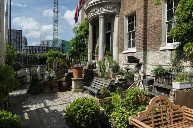 Brunswick House
