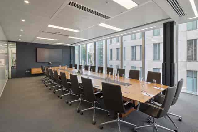 Luxury boardroom in London conference centre for executive meetings and corporate pitches.