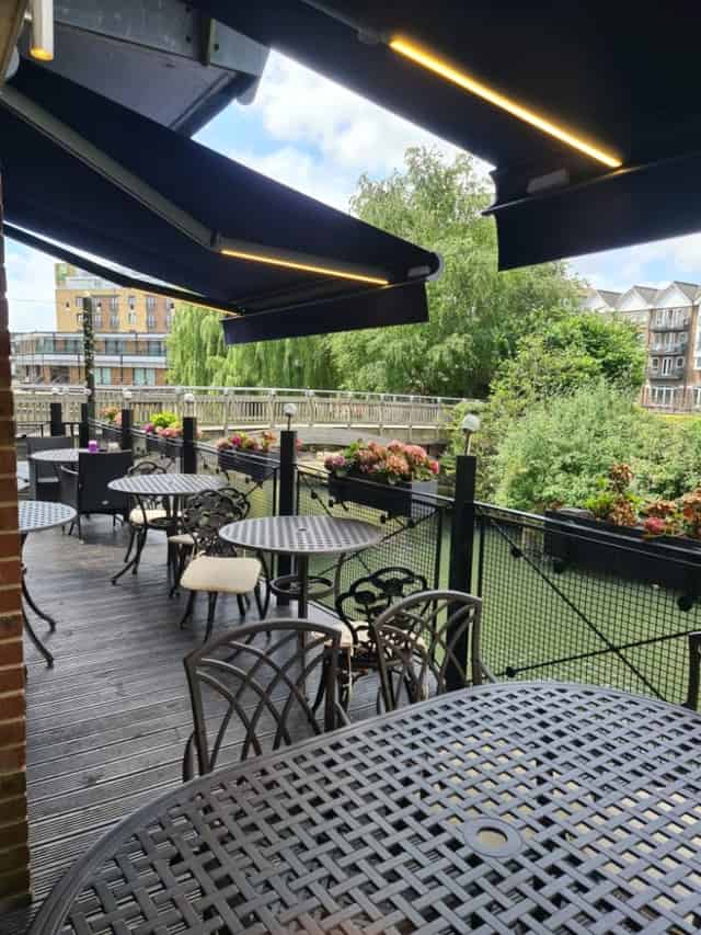 Aqua Vista Bistro Bar