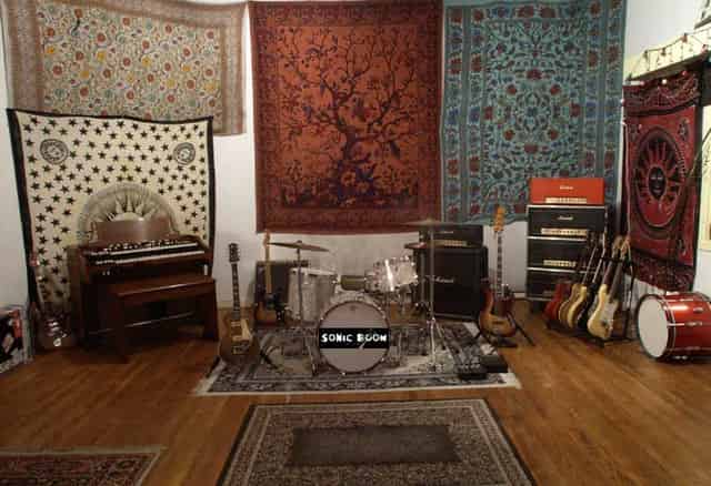 Rug 'n' Roll Music Rehearsing Studio