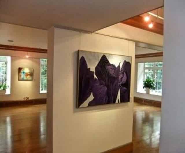 Knapp Gallery