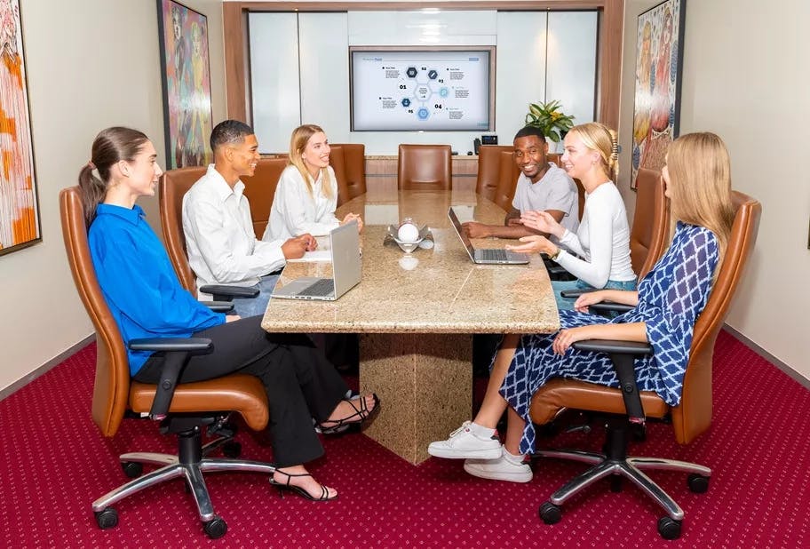 Modern conference room at Servcorp Canary Wharf, ideal for meetings and brainstorming.