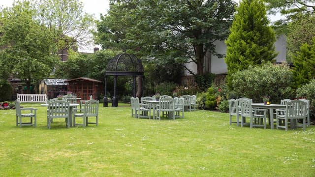 The Clarendon Hotel