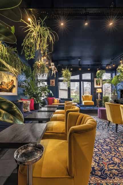 Hux Hotel