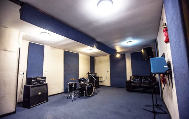 9M Studios