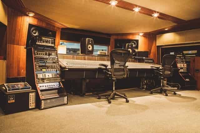 9M Studios