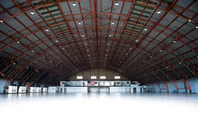 Spacious industrial venue in California for versatile trade shows and corporate events.