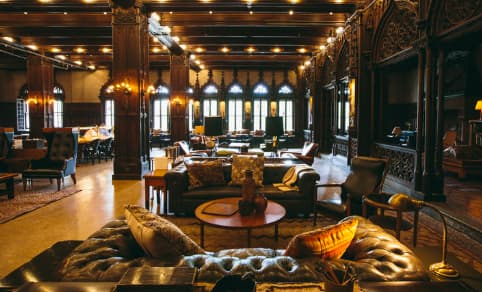Cherry Circle Room