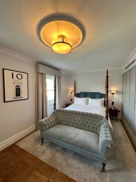 Signature suites