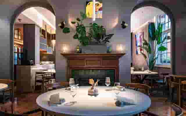 Eli's Restaurant
