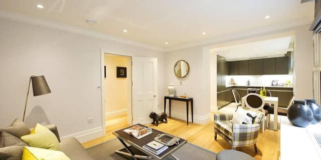 Lees Place