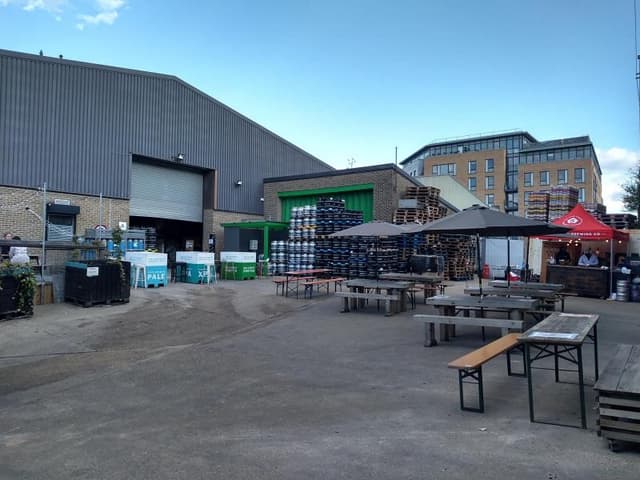 Five Points Taproom & Courtyard