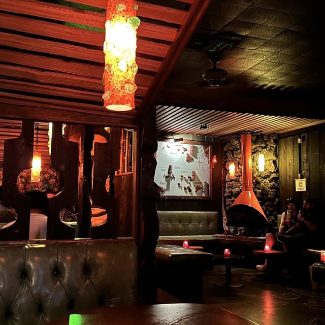 Bar/Lounge Area