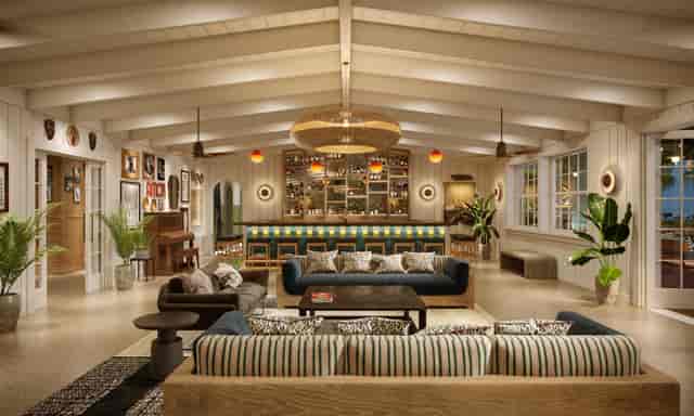 Long Beach - The Bungalow