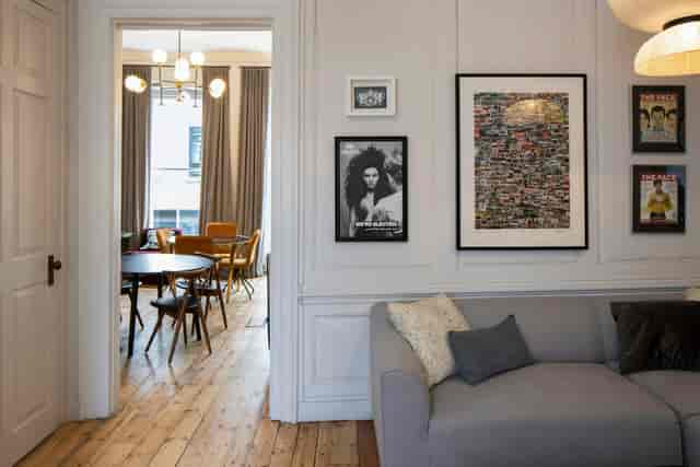 Stylish Rathbone Lounge with cozy sofa, perfect for creative meetings and events.