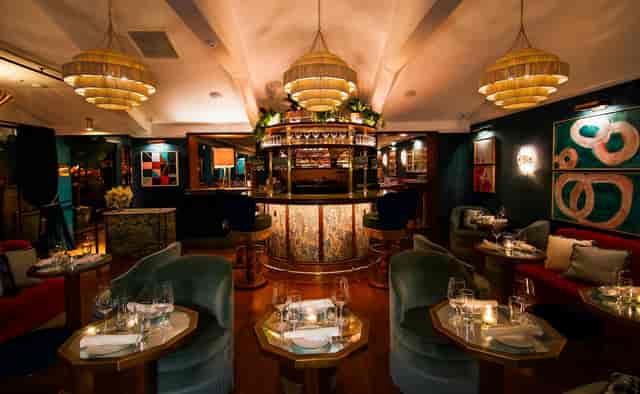 Elegant lounge in Olivetta with plush seating, ideal for upscale events and gatherings.