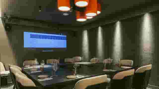 Bennie Restaurant & Bar