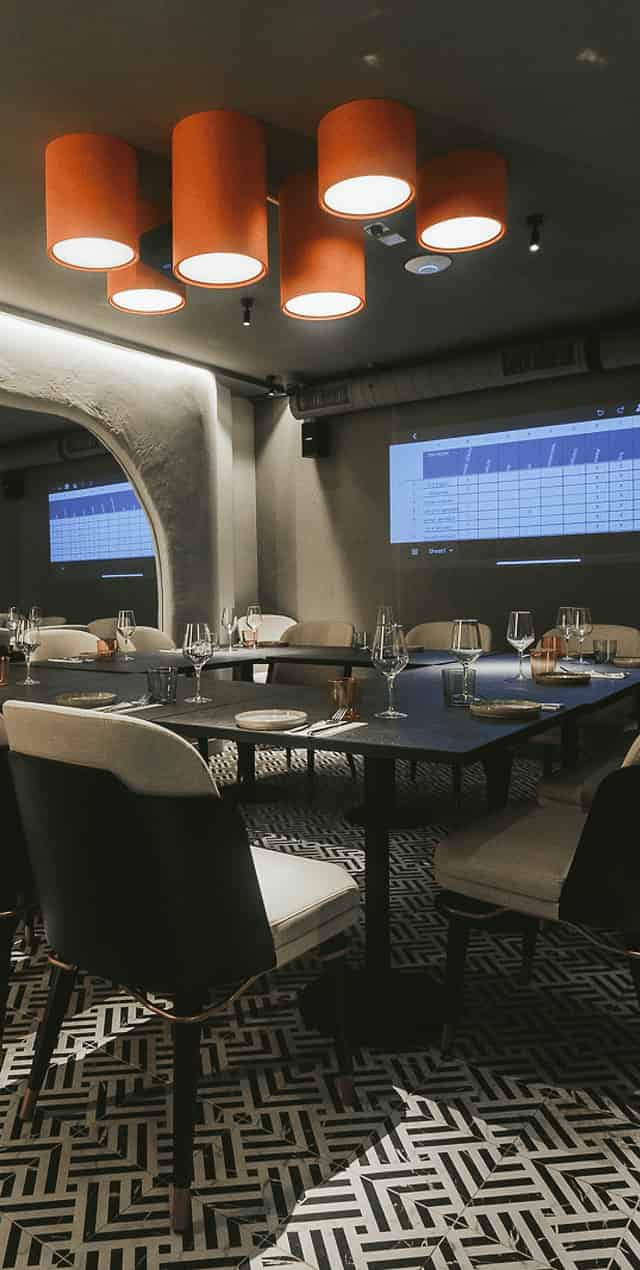 Bennie Restaurant & Bar