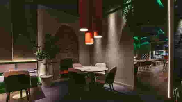 Bennie Restaurant & Bar