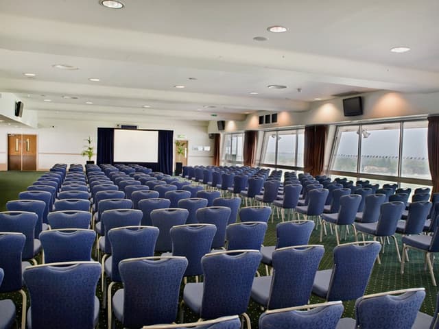 Gold Cup Suite