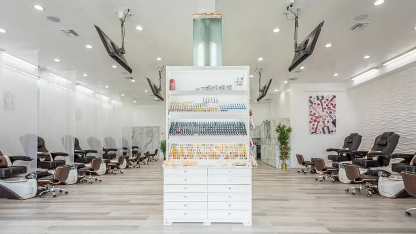 Best Nail Salons Near Me in Los Angeles ...