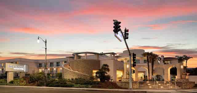 Sunrise-Sunset Room at Redondo Beach, modern venue for events with vibrant sunset backdrop.