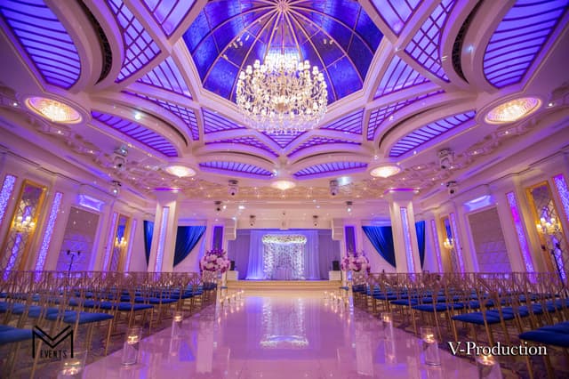 Banquet hall