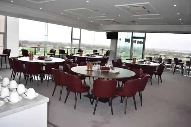 Sandown Park Racecourse