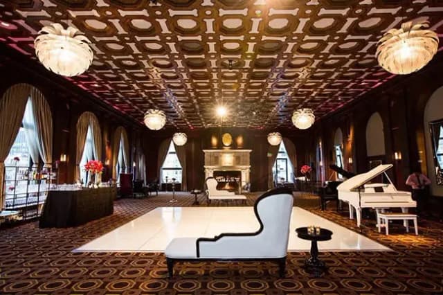 15th Floor