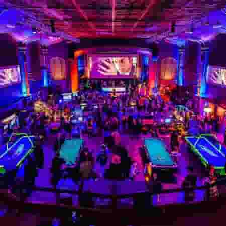 Pool Hall
