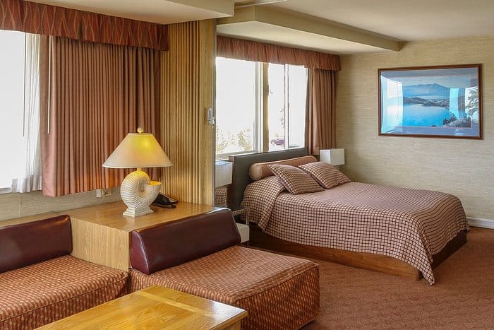 Seal Rock Inn Rooms: Pictures & Reviews ...