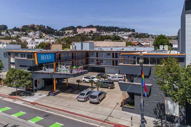 Modern Sundeck at Beck's Motor Lodge, perfect for meetings and events with outdoor networking.