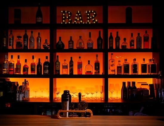 Houdini's After Dark Bar