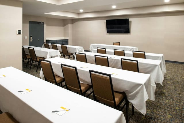 Meeting room at Hampton Inn Daly City, ideal for corporate events and workshops.